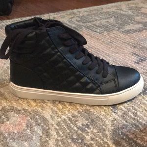 Black high top Steve Madden sneakers